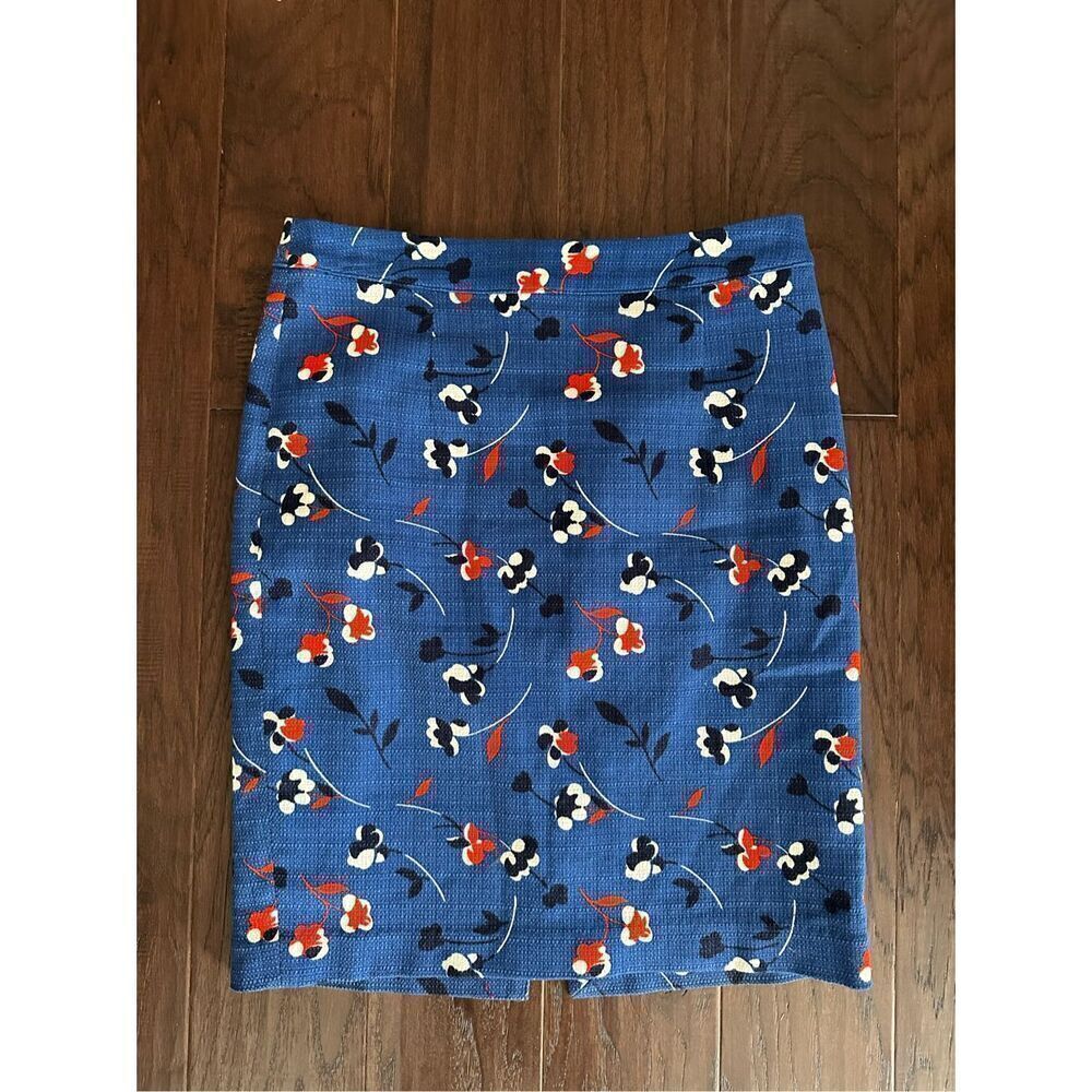 Boden Tweed Floral Red and Blue Skirt